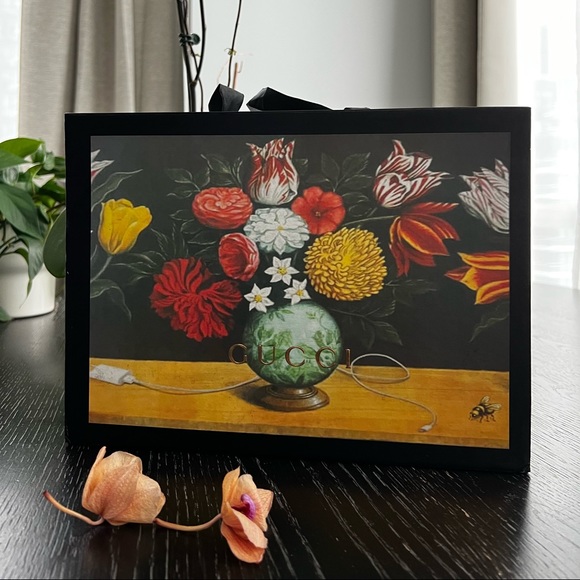 Gucci Handbag - Picture 6 of 7